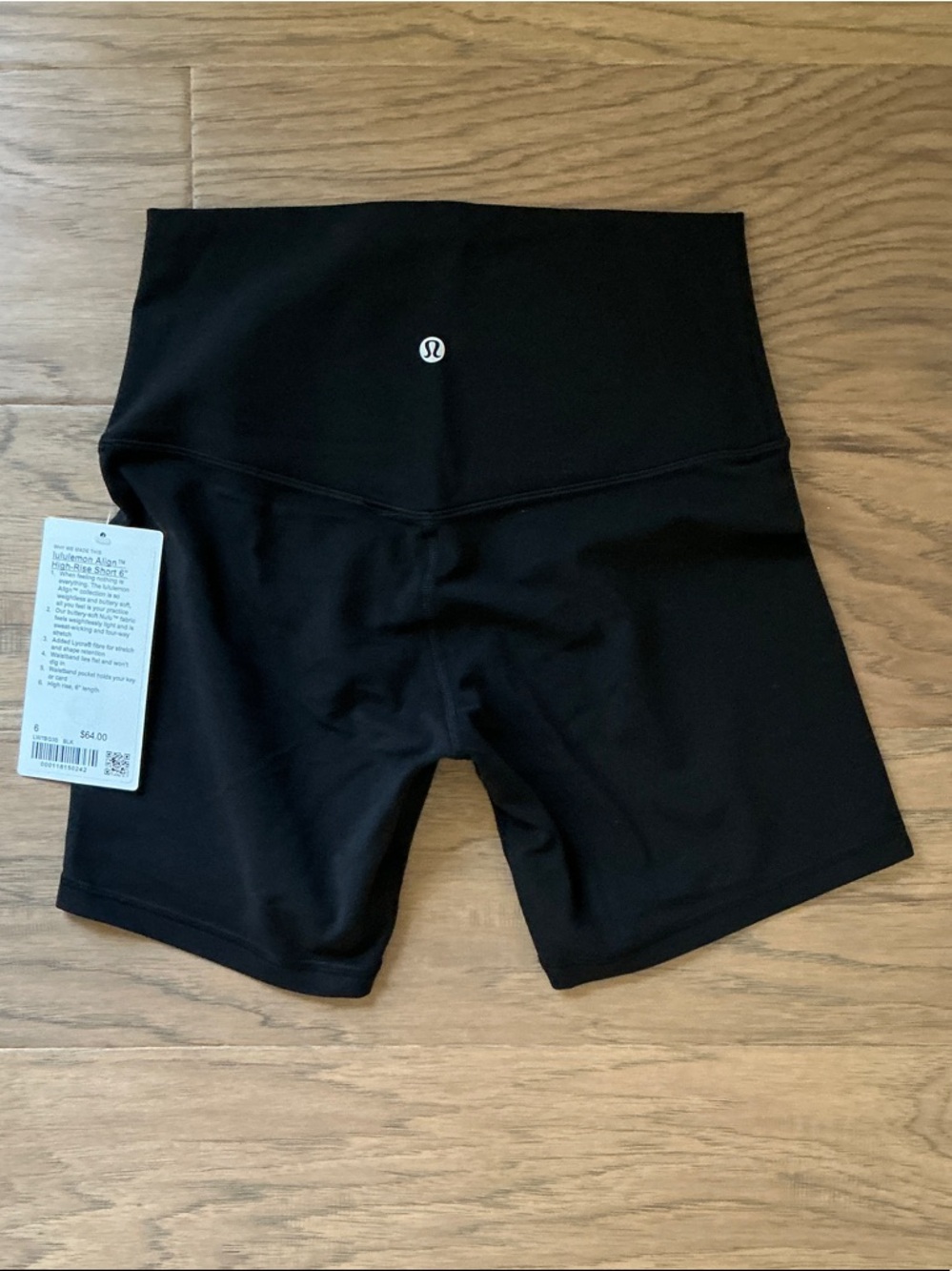 NWT Lululemon Black Align High-Rise Short 6”